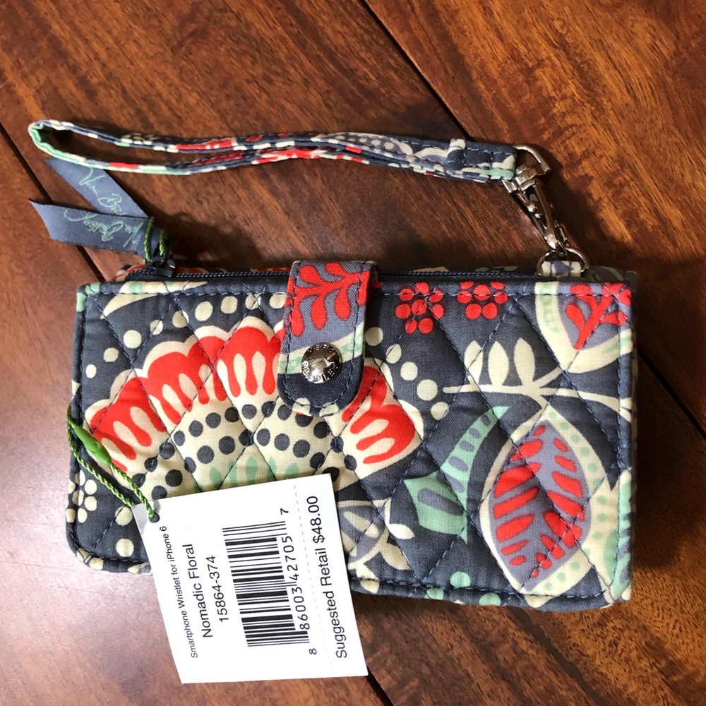 Vera Bradley Wristlet Nomadic Floral (NWT)